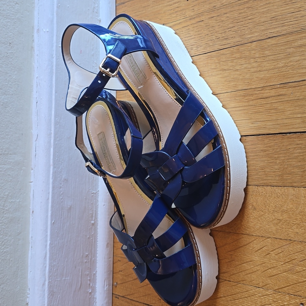 NWOT, Primadonna Collection, Patent Navy Blue Platform Sandals, EU 39 / US 8.5